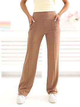 Sweatpants Rue Paris  Sweatpants with a straight leg are a comfortable and stylish choice for everyday wear. The high-waisted model perfectly fits the silhouette,