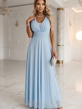 Long dress Numoco  Imagine a warm evening, calm music, and the moment when you enter the room with lightness and self-confidence. This long dress in a blue sha