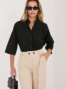 Women's shirt Factory Price  A classic cut women\'s shirt is an elegant and versatile choice, perfect for both everyday wear and work. Its smooth pattern gives it a time