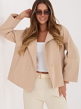 Coat Rue Paris  A short women\'s coat ideal for the spring/summer season is a perfect choice for women who value comfort and timeless style. Maintained in a