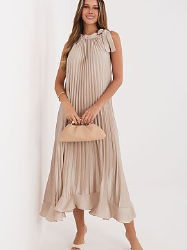 Formal dress Rue Paris  Pleated cocktail dress is an elegant proposition that will work perfectly for special occasions and parties. Its light, airy midi length cut
