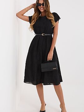 Formal dress Rue Paris  Elegant dress with a flared cut, perfect for special occasions and parties. The midi length model beautifully emphasizes the silhouette, pro