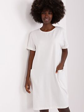 day dress Rue Paris  Comfortable sweatshirt dress with a simple cut, created for everyday use on warm, summer days. Its minimalist, smooth design makes it versat