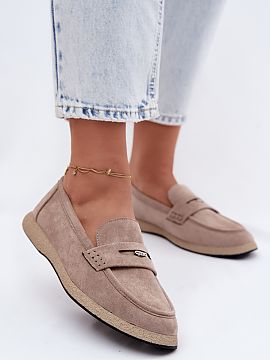 Moccasins Step in style  Women\'s moccasins from the Vinceza brand are an elegant and comfortable proposition for everyday wear. Their classic cut combined with subt