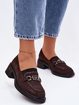 Moccasins Step in style  Women\'s moccasins from the Vinceza brand are an elegant proposal made of natural suede, which gives them exceptional softness and a stylish