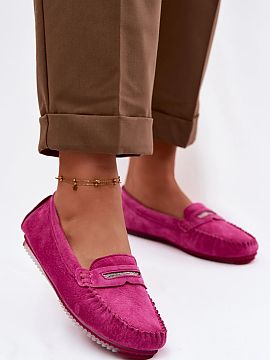 Mocassin Step in style  Women\'s moccasins made of natural suede from the S.Barski brand are an elegant and comfortable proposition for everyday wear. The soft mate