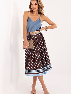 Skirt Italy Moda  Women\'s midi skirt is an elegant and versatile proposition, perfect for everyday wear, work, and more formal occasions. Its classic yet fem