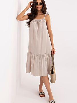 day dress Italy Moda  The summer flared dress is a light and feminine proposal perfect for everyday wear. It will work perfectly on warm days, providing comfort a