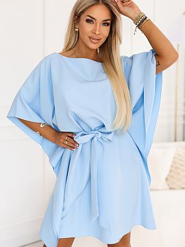day dress Numoco  There are models that immediately set the mood for styling. The light blue Numoco dress envelops the silhouette with a soft line, subtly emp