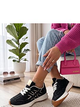 Platform sneakers Solea  Stylish lace-up sports shoes are a perfect combination of comfort and modern design. Their sporty style makes them ideal for both an active 