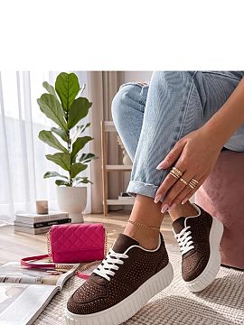 Platform sneakers Solea  Stylish lace-up sports shoes with decorative zircons are the perfect combination of comfort and trendy design. Their sporty style in a moder