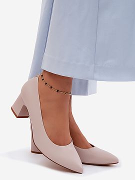 Block heel pumps Step in style  