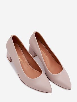 Block heel pumps Step in style