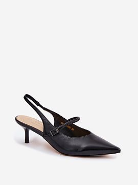 Heeled pumps Step in style
