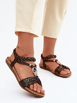 Sandals Step in style  