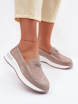 Mocassin Step in style  