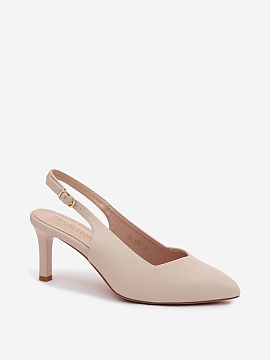 Heel sandals Step in style