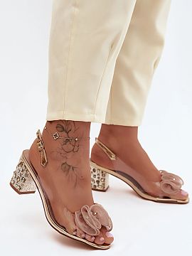 Heel sandals Step in style  