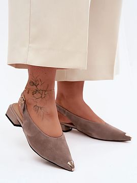 Sandals Step in style  