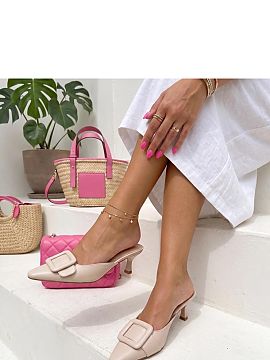 Heeled sandals Solea