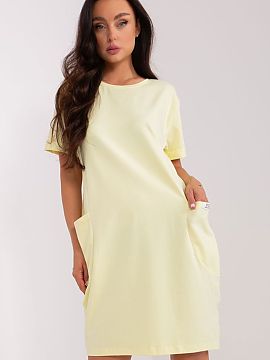 Daydress Rue Paris  Comfortable sweatshirt dress with a simple cut, designed for everyday use in warm, summer days. Its minimalist, smooth design makes it unive