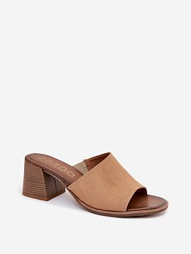 Heeled sandals Step in style