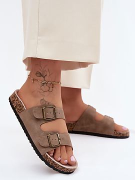 Flip-flops Step in style  Women\'s sandals in a fashionable style are the perfect choice for women who want to combine comfort with summer style. They will work great