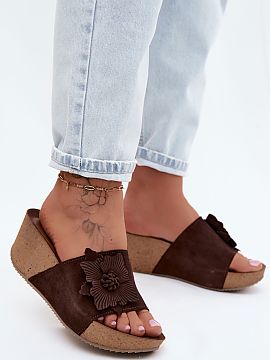 Buskin Step in style  Women\'s sandals made of natural suede on a cork wedge are an exceptionally stylish and feminine proposal for warm days. Their light, summer