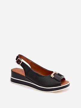 Buskin Step in style