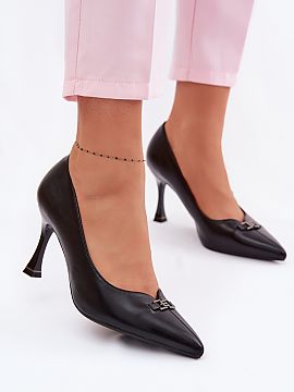 High heels Step in style  Women\'s high heels by Vinceza are an elegant proposition for special occasions and celebrations. The classic design combined with a slim li