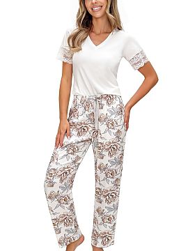 Pyjama Donna  The elegant women\'s pajama Elizabeth with long pants is a combination of comfort, subtle femininity, and timeless style. Carefully made set