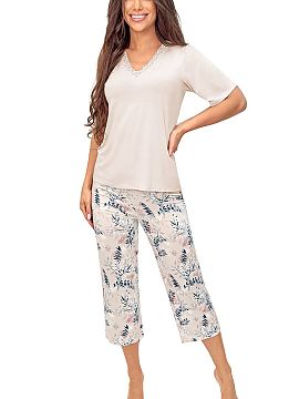 Pyjama Donna  Two-piece women\'s pajamas Goya is an elegant and extremely comfortable set created for women who value comfort and subtle, feminine style. 