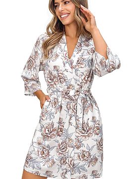 Short bathrobe Donna  The short Elizabeth women\'s dressing gown is a stylish proposal for women who value comfort combined with an elegant look. A delicate, flor