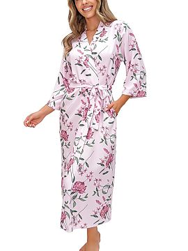 Bathrobe Donna  The long women\'s dressing gown Gabriela is a unique proposal for women who appreciate the harmonious combination of comfort, lightness, and