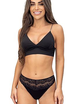 T-backs Donna  Lace strings 230 are a combination of elegance, lightness and comfort of wearing. The model is made of soft, pleasant to the touch viscose, 