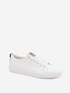 Sneakers Step in style