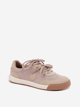 Sport Shoes Step in style