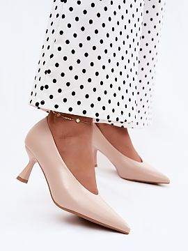 Heel pumps Step in style  Eco-leather pumps are an elegant option for women who appreciate classic styles in a modern interpretation. The stylish design perfectly hig