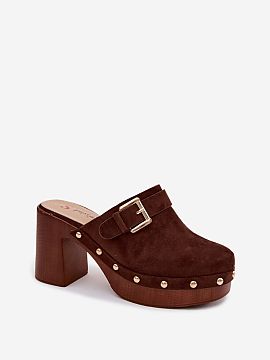 Heeled sandals Step in style