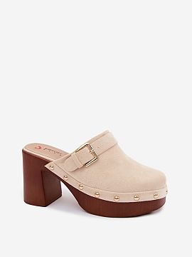 Heeled sandals Step in style