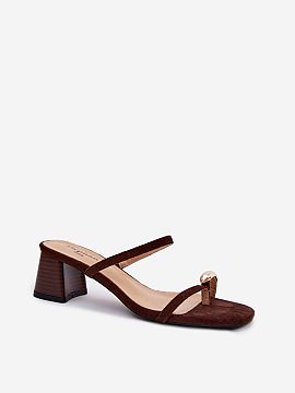 Heeled sandals Step in style