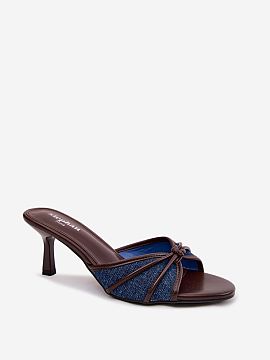 Heeled sandals Step in style