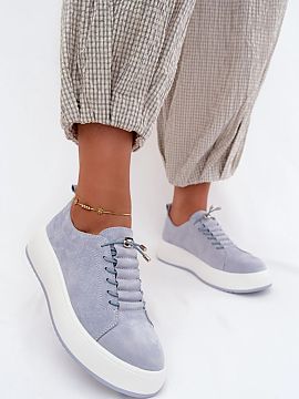 Platform sneakers Step in style  Women\'s sneakers made of natural suede are a comfortable and stylish choice for everyday wear. The trendy design set on a platform subtly e