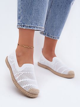 Espadrille Step in style  Lace moccasins made of textile material are a light and comfortable option for warmer days. The classic style combined with breathable, lace