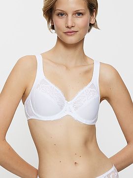 Soft Triumph  Soft bra Modern Lace+Cotton W02 10213069-0003 is a combination of everyday comfort, natural shaping, and timeless elegance. Created for wome
