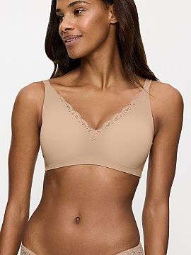 Padded bra Triumph  The Amourette N01 10210668-0026 minimizer bra is a harmonious combination of comfort, elegance, and functionality, created for women who app