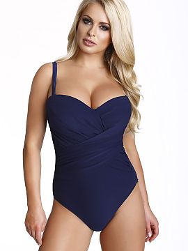 Swimsuit one piece Barontex  The one-piece swimsuit was created with women in mind who are looking for a slimming model. Its classic cut allows you to feel comfortable a