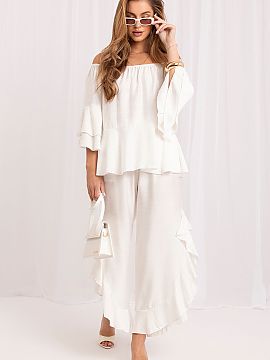 Set Rue Paris  Women\'s set consisting of a blouse and pants is an elegant and comfortable proposition for women who appreciate style and comfort in everyd