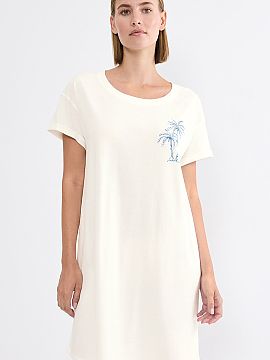 Nightshirt Triumph  Women\'s short-sleeved nightdress NIGHTDRESSES 10221117-00GZ is a modern proposal for women who value comfort, simplicity, and subtle elegan
