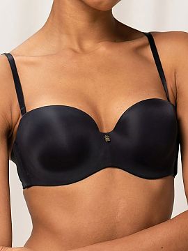 Padded bra Triumph  The underwired bra from the Body Make-Up Essentials collection by Triumph is designed for women who expect a perfect look, reliable support,